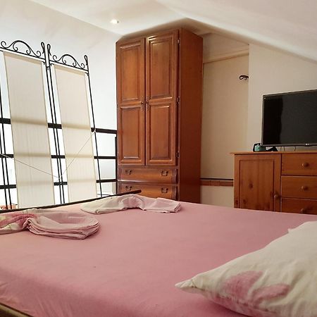 Apartments By The Sea Gradac, Makarska - 6661 Gradac  Rum bild