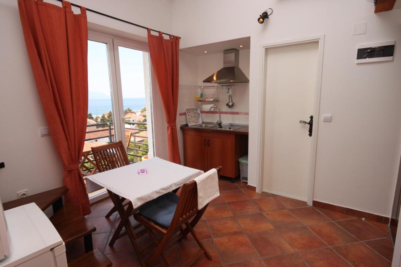 Apartments By The Sea Gradac, Makarska - 6661 Gradac  Exteriör bild