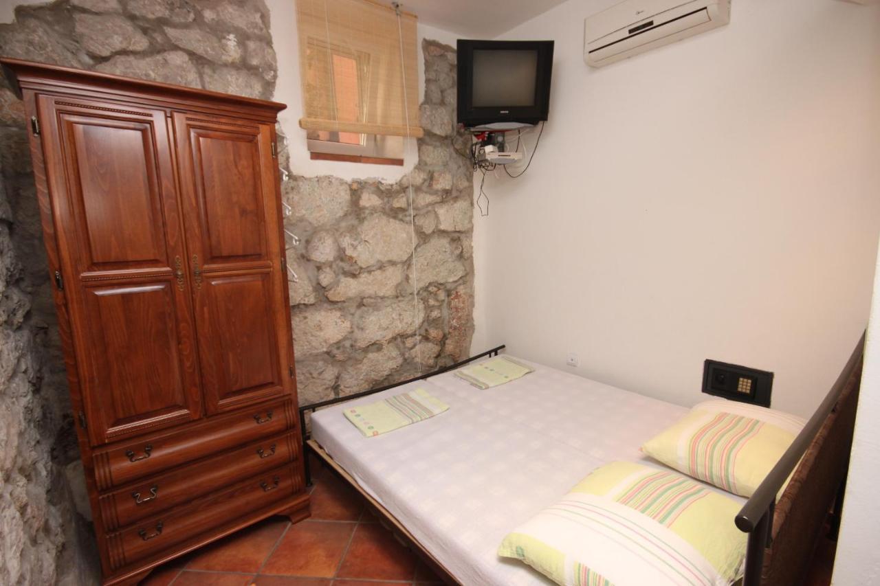 Apartments By The Sea Gradac, Makarska - 6661 Gradac  Exteriör bild